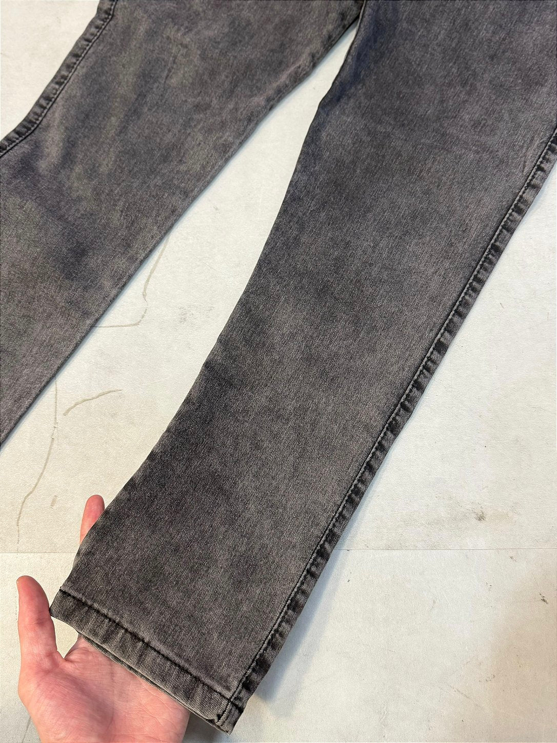 CALÇA JEANS STONED SLIM FIT